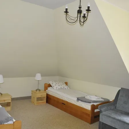 Lesna Polana בית חווה