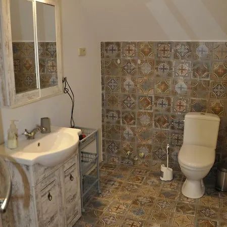 Lesna Polana בית חווה *